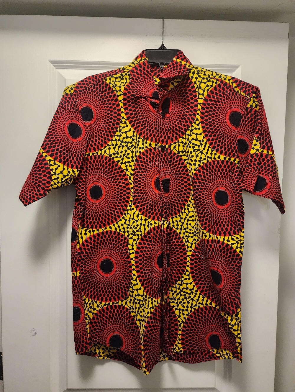 Men's Short-Sleeve African Print Shirt in Red & Yellow